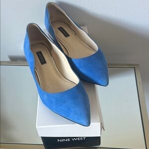 Women’s Nine West Blue Suede Flats Brand new size 8.5